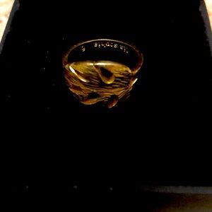 Lia Sophia ring size 6